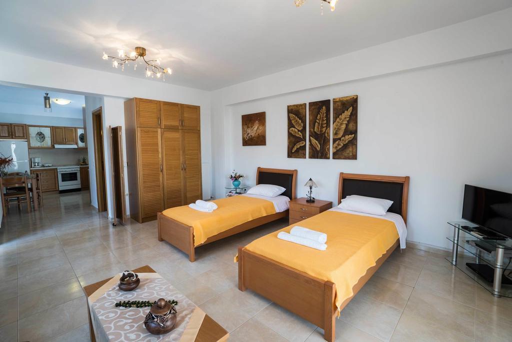 Thalami Apartment Almirida الغرفة الصورة